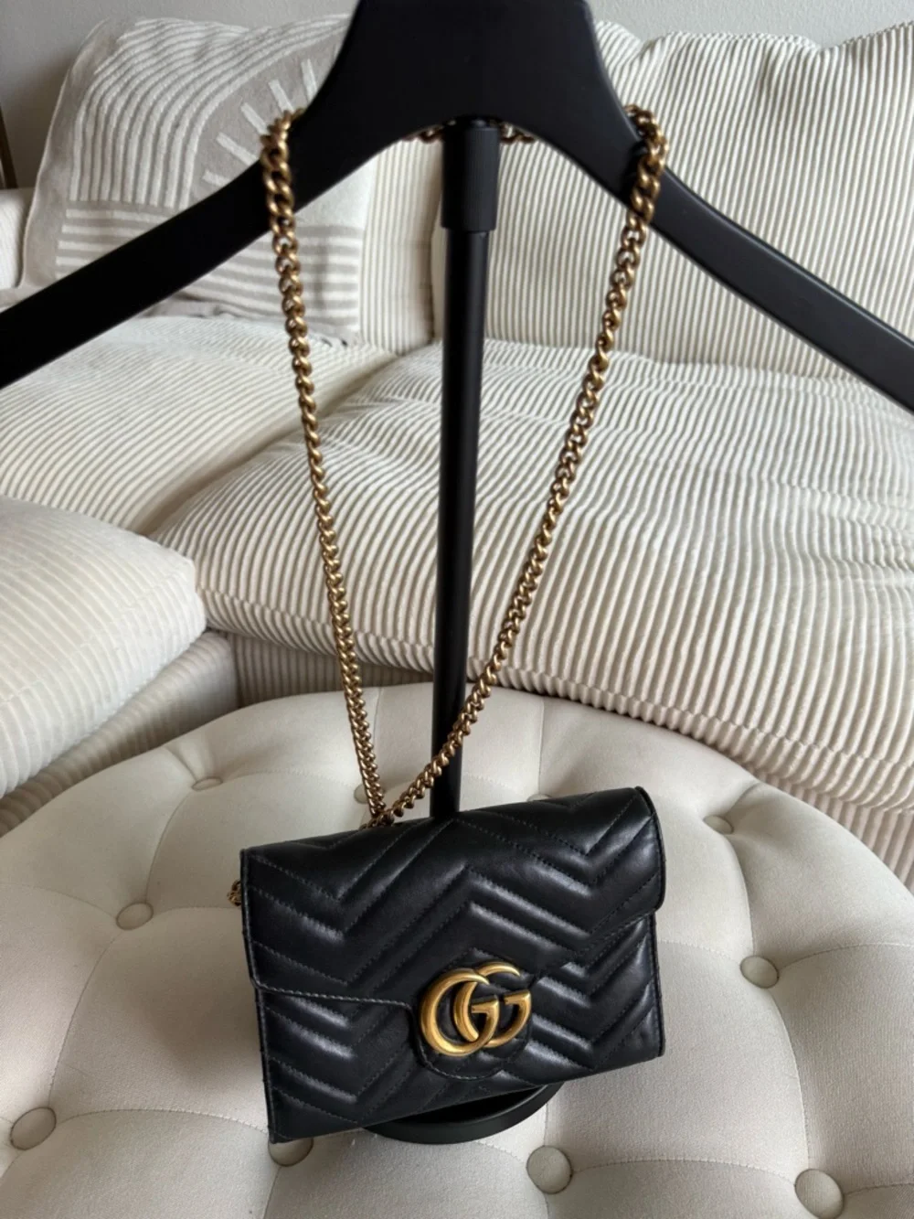 Gucci Double G Marmont black crossbody bag - Picture 2 of 4